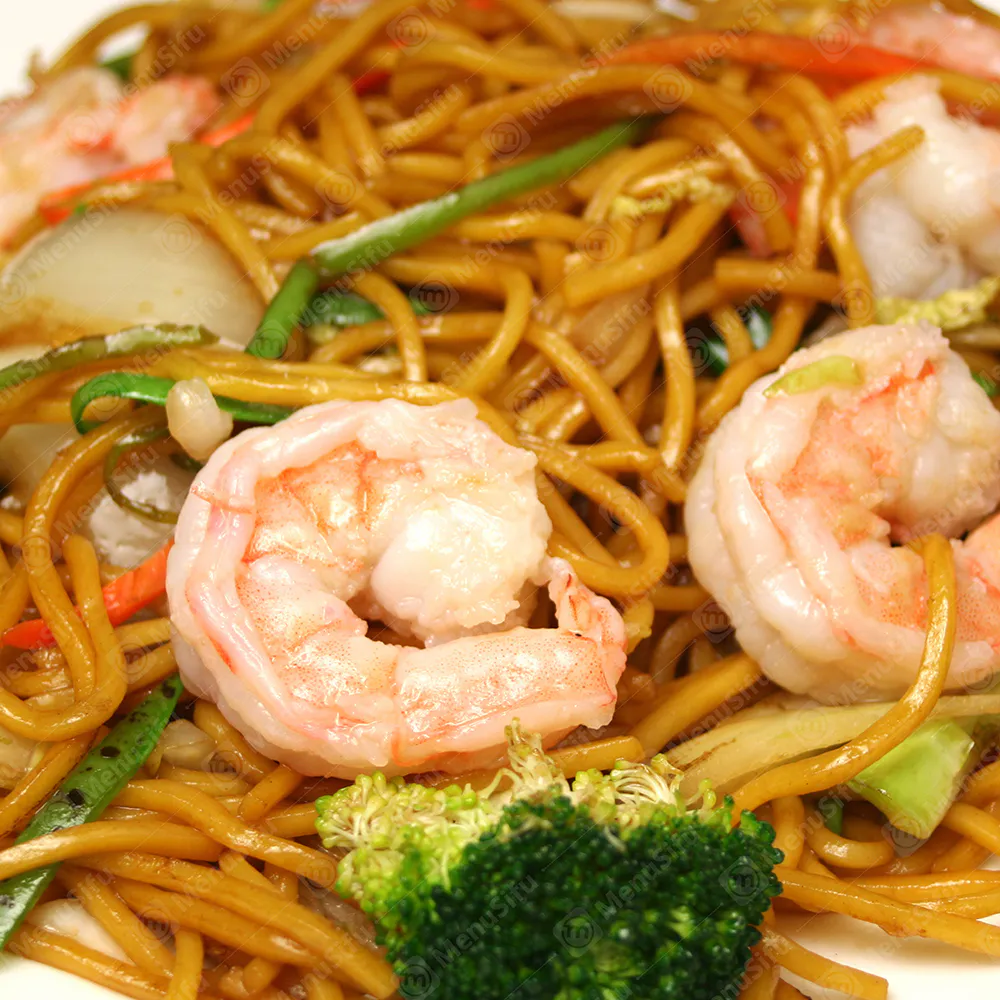 Shrimp lo mein with broccoli at Golden Buddha, a Chinese Restaurant in San Jose