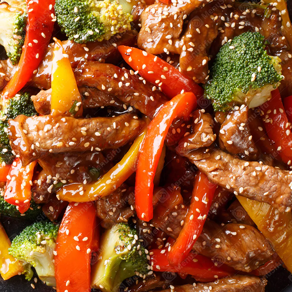 Sichuan-style beef with bell peppers at Golden Buddha, a Chinese Restaurant in San Jose